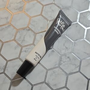 Kleancolor Matte Finish Foundation Primer